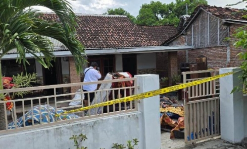 Lansia di Situbondo Bakar Rumah Mantan Istri karena Diduga Masih Gagal Move On