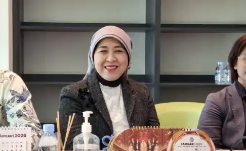 Strategi Sustainability IMIP: Panel Surya hingga Truk Listrik